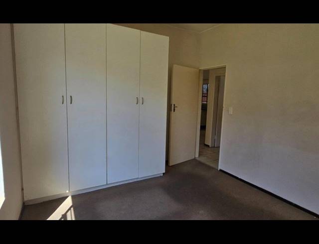 1 BEDROOM APARTMENT FOR SALE IN BRENTHURST